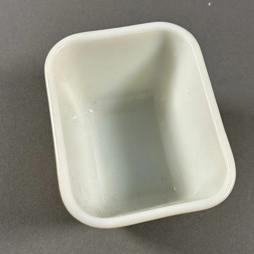 Vintage Pyrex Sandalwood Speckled Tan 501 1.5 Cup Refrigerator Dish Made in USA